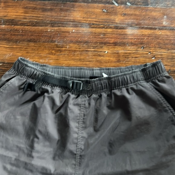 Vintage Y2K Nike ACG Shorts Size Large - Picture 3 of 5